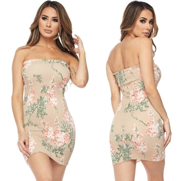 Blair House Boutique Dresses & Skirts - ☀️LAST ONE☀️ Scrunched Mini Dress
